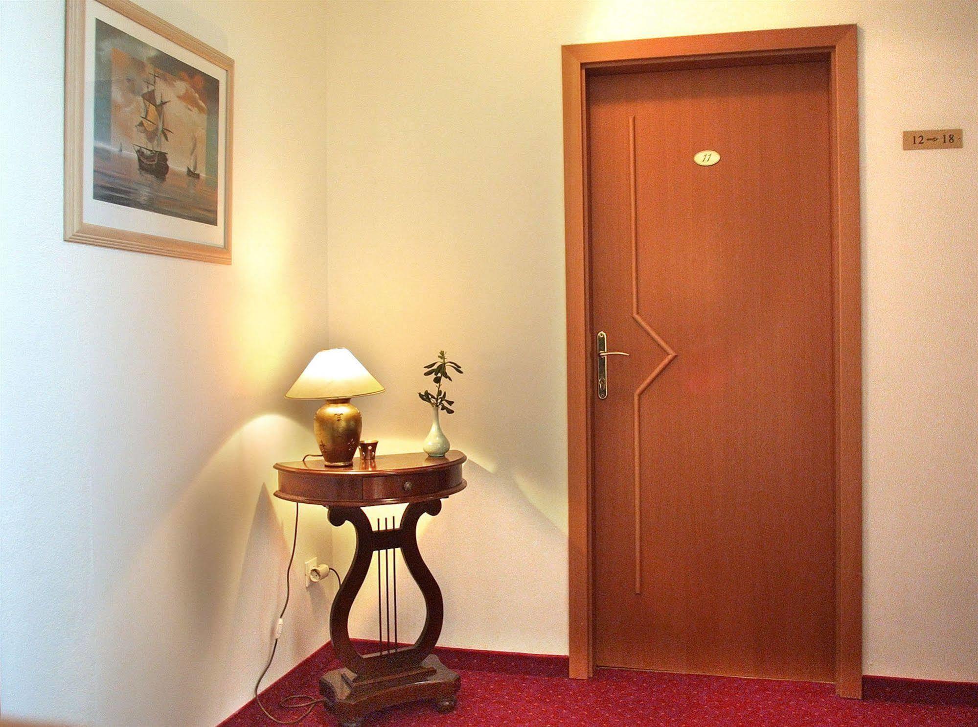 Boutique Lili 4*